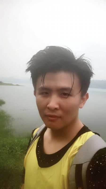 阳光与自由的第一张照片--北京闪婚服务中心