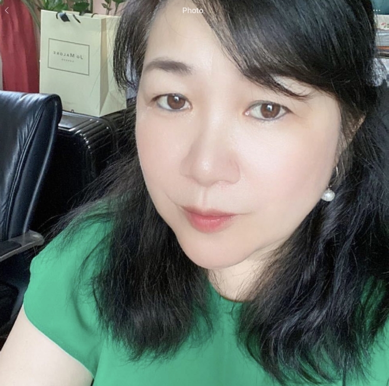 花儿的第一张照片--北京闪婚服务中心