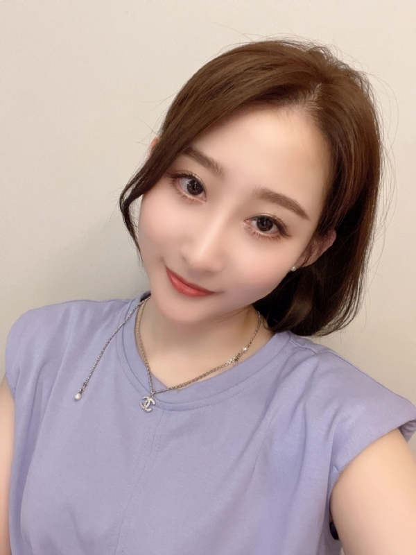 袁梓怡的第一张照片--北京闪婚服务中心